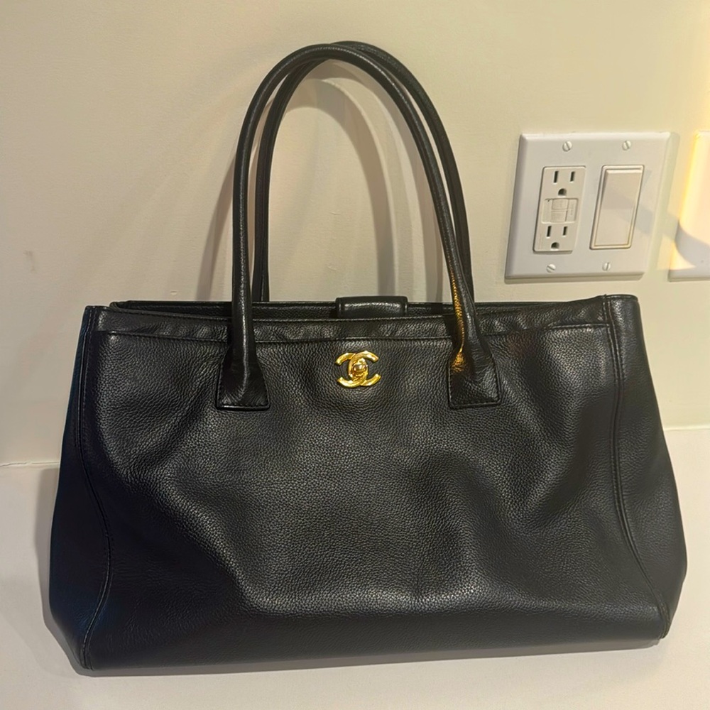 Chanel Executive Cerf Tote